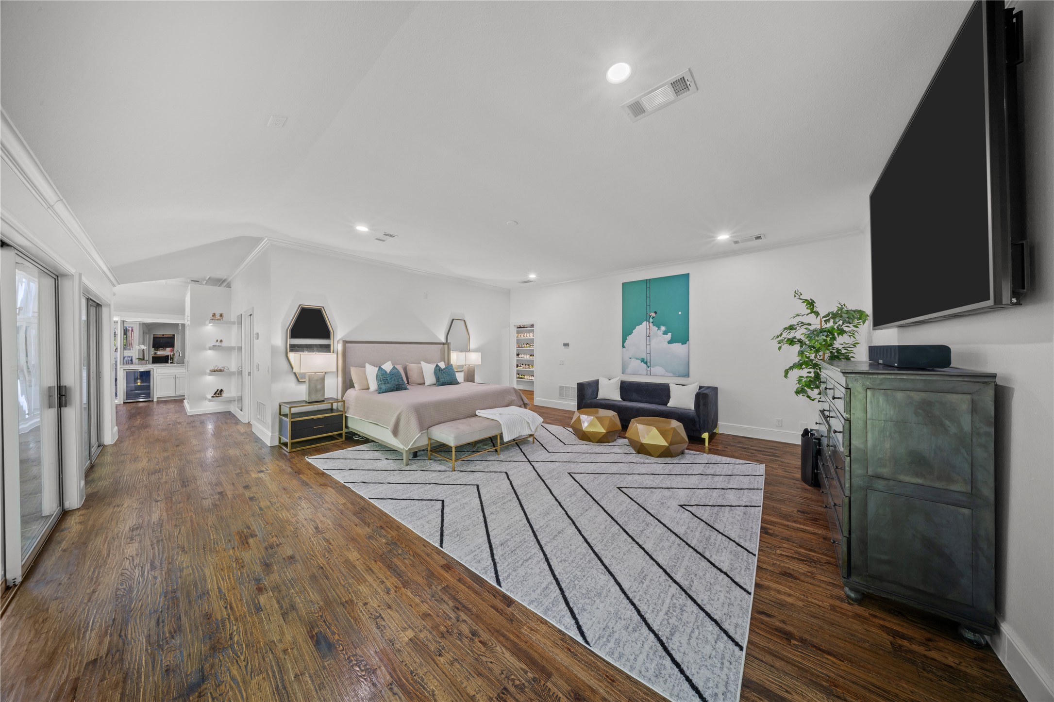 7312 Hix Court