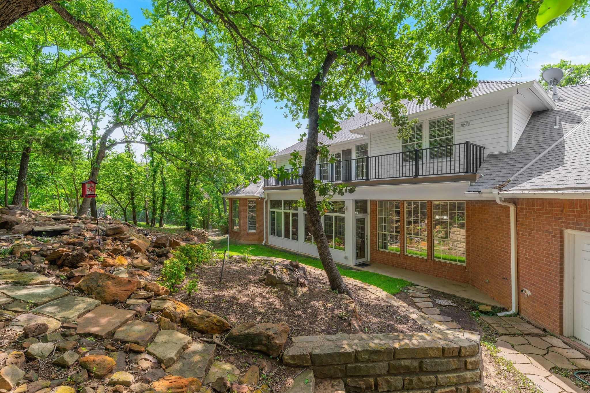 302 W Charlottesville Avenue