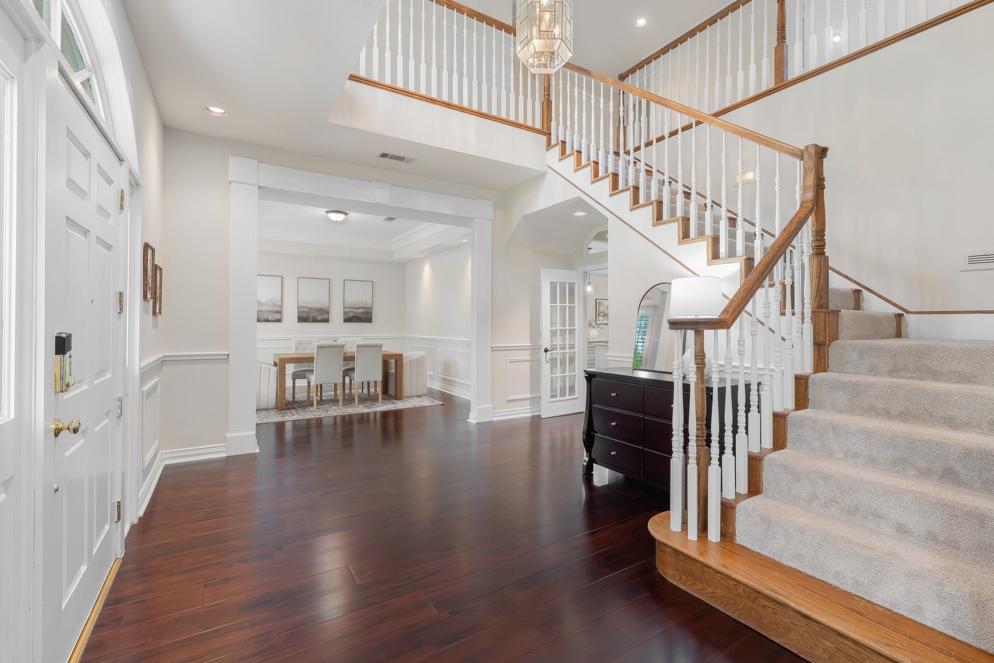 302 W Charlottesville Avenue
