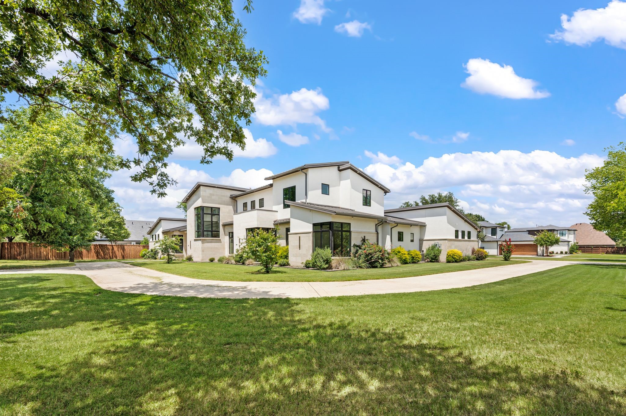2311 Lonesome Dove Road