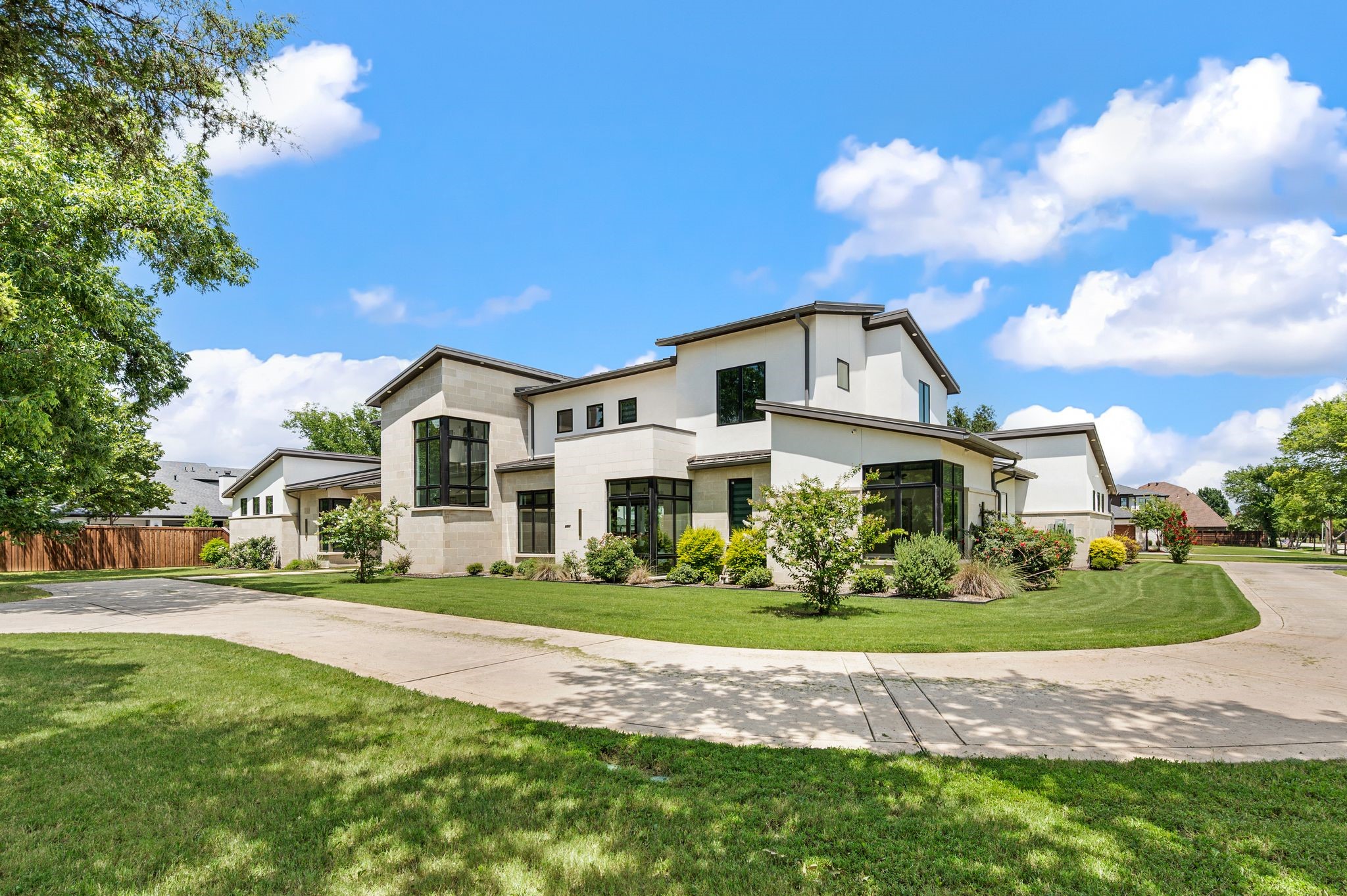 2311 Lonesome Dove Road