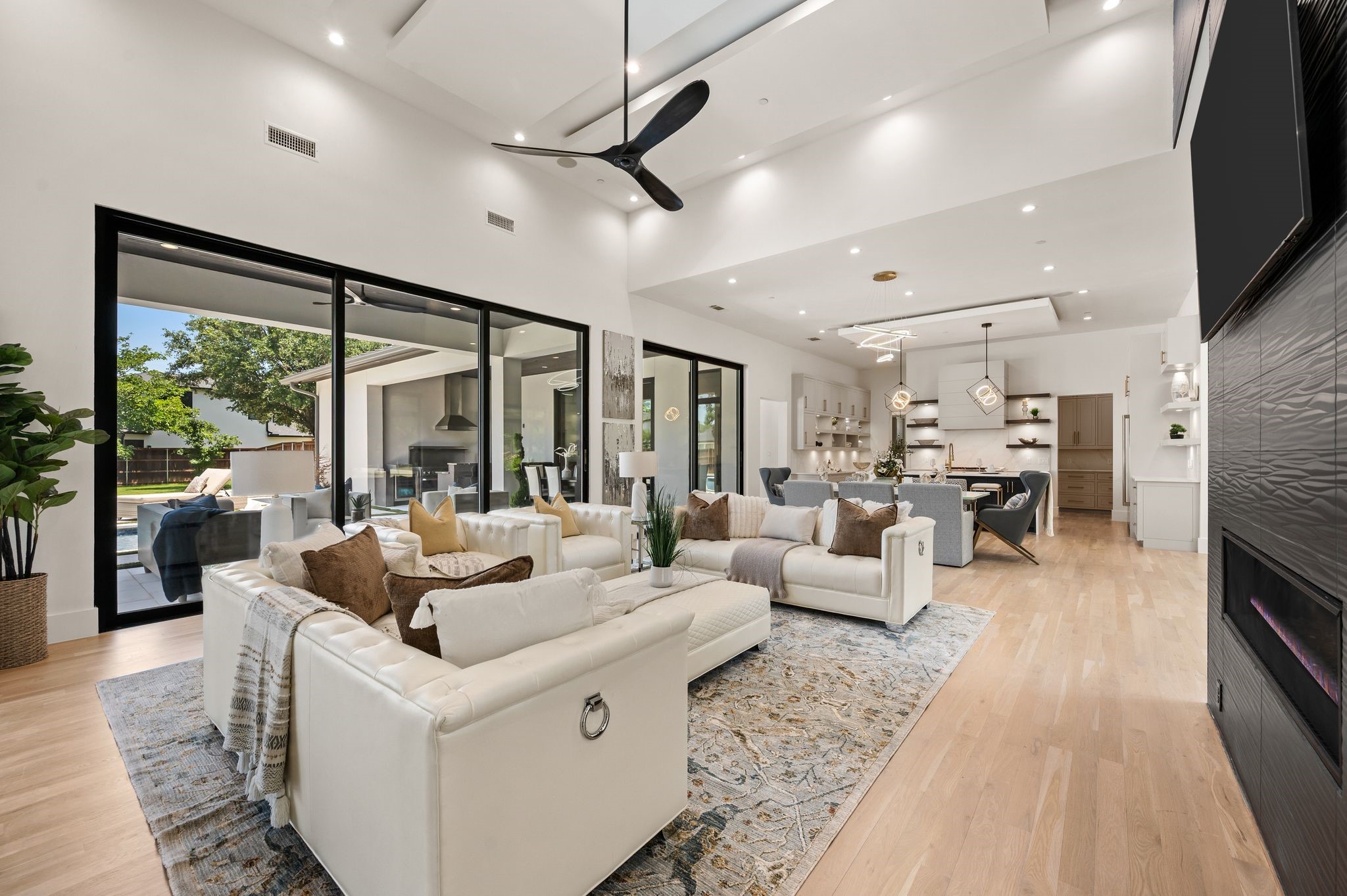 2311 Lonesome Dove Road