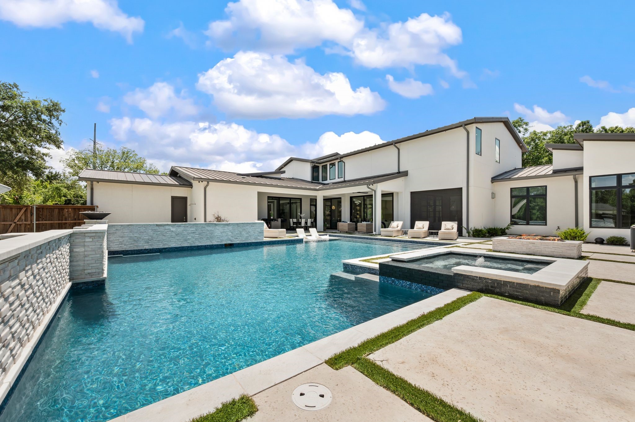 2311 Lonesome Dove Road