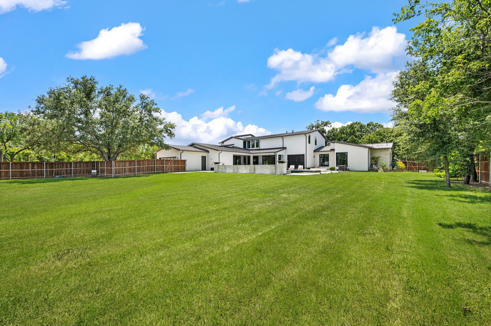 2311 Lonesome Dove Road