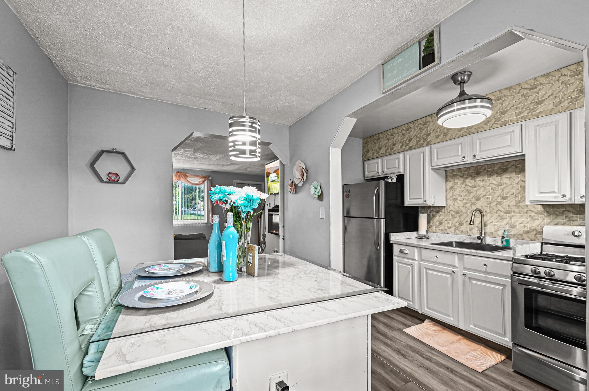 3609 W MULBERRY STREET