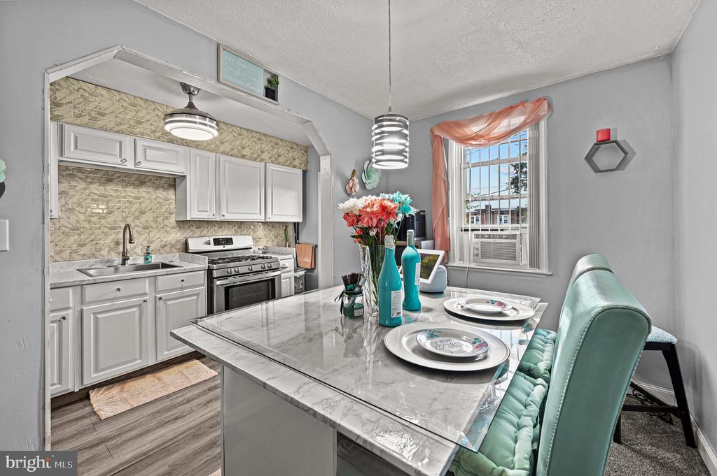 3609 W MULBERRY STREET