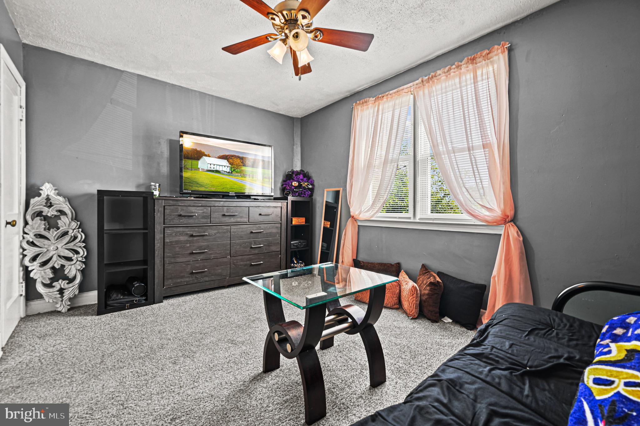 3609 W MULBERRY STREET