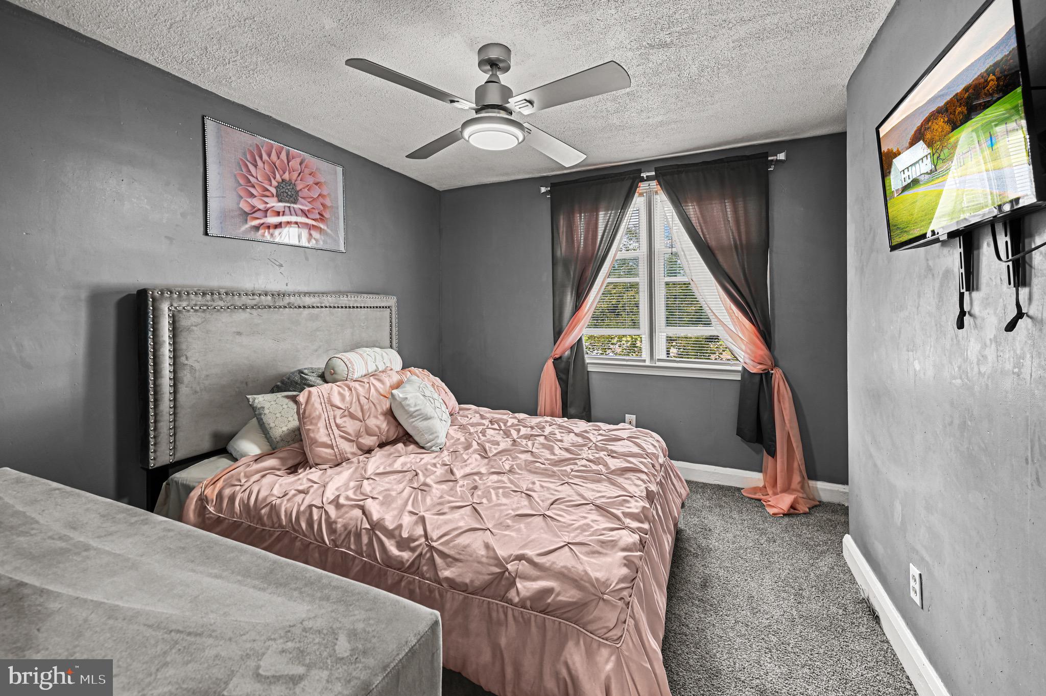 3609 W MULBERRY STREET