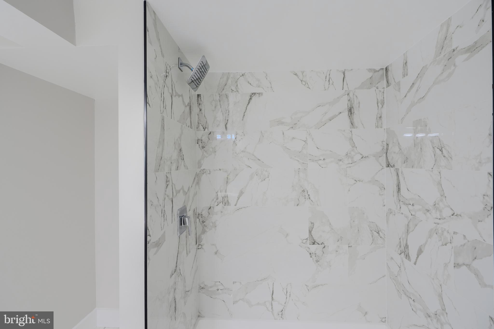 3302 WOODSTOCK AVENUE