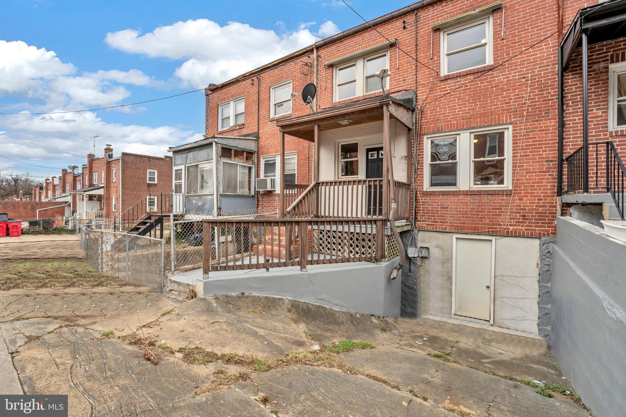 315 MARTINGALE AVENUE