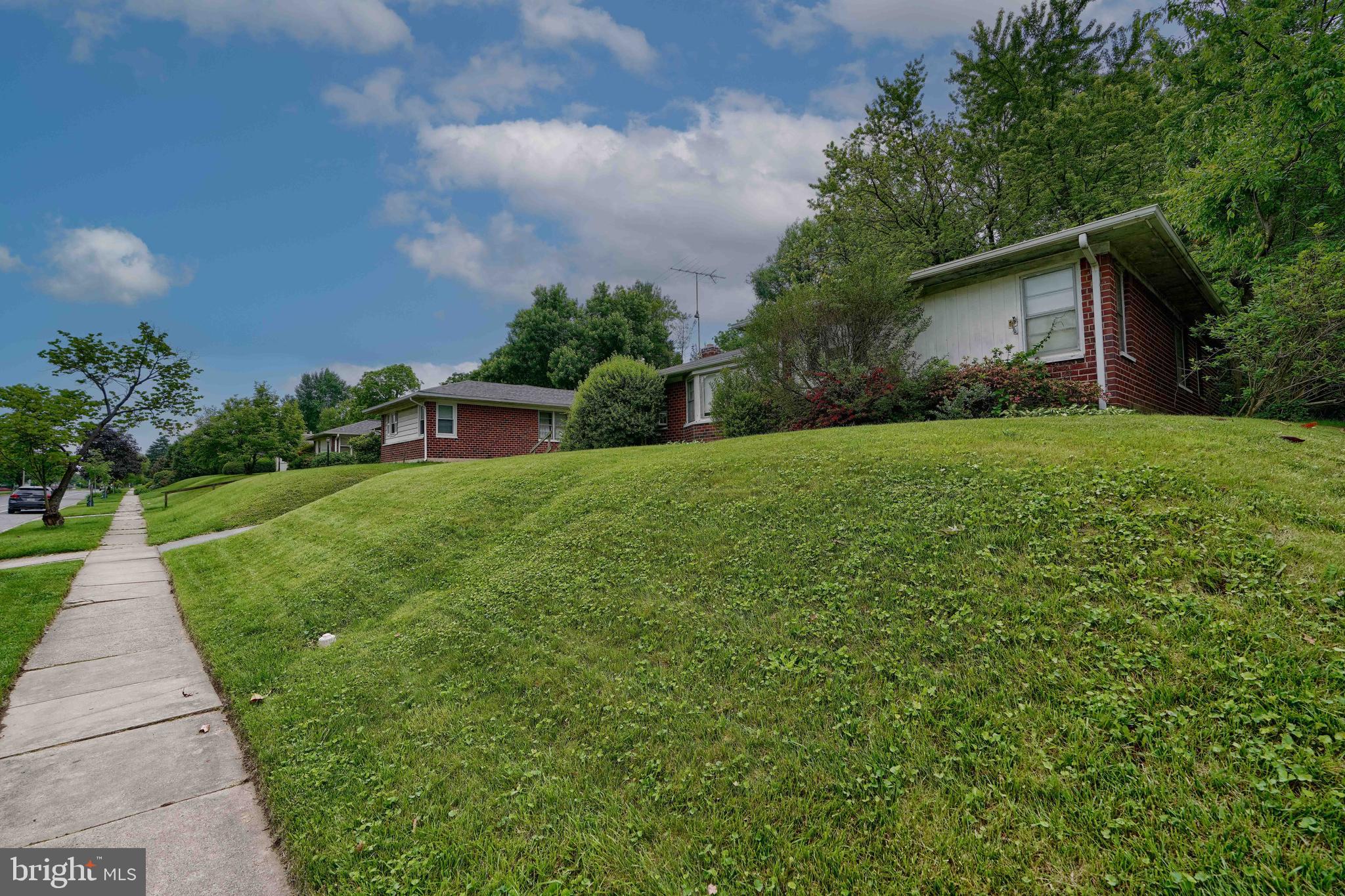 507 GOUCHER BOULEVARD