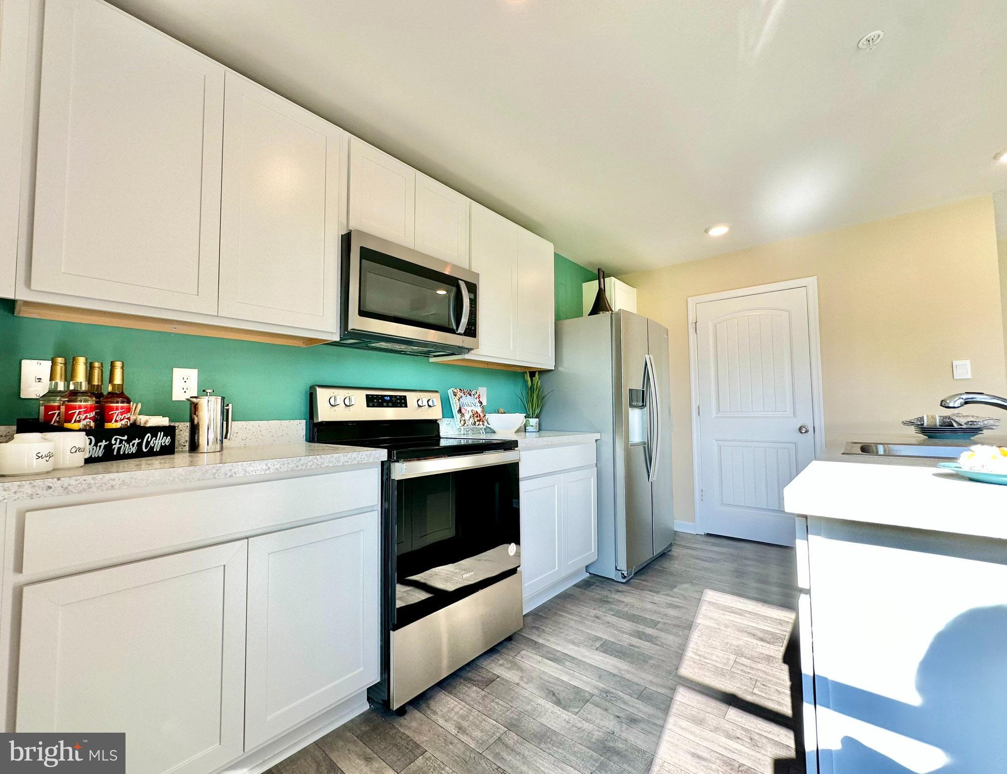 384 ROBBINS FARM ROAD