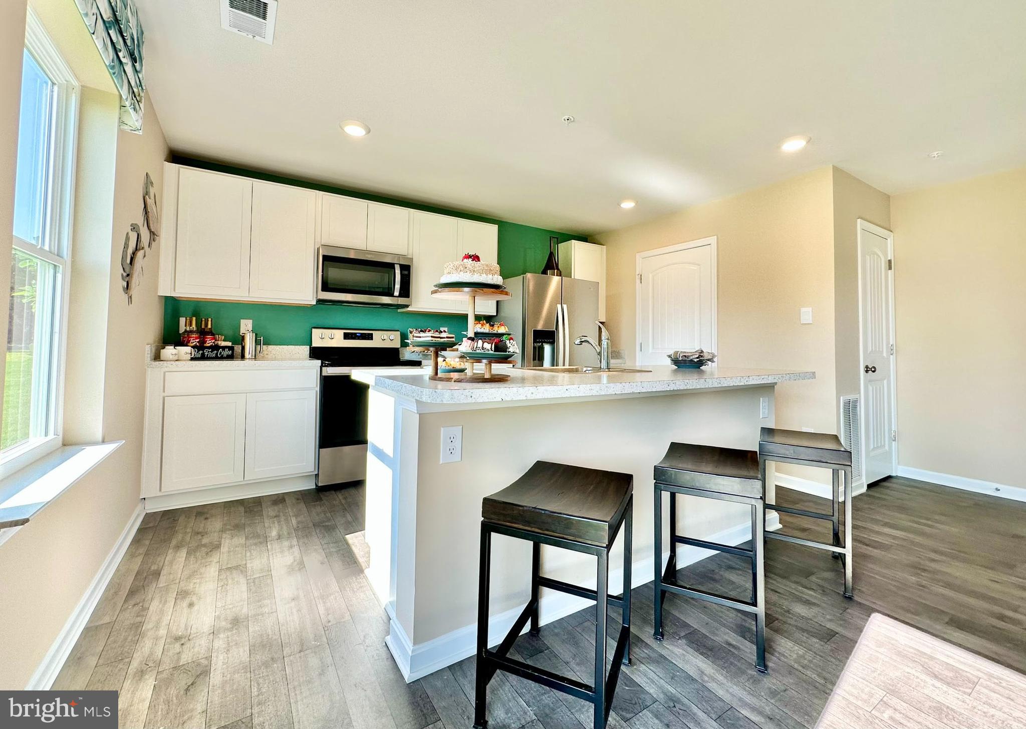 384 ROBBINS FARM ROAD