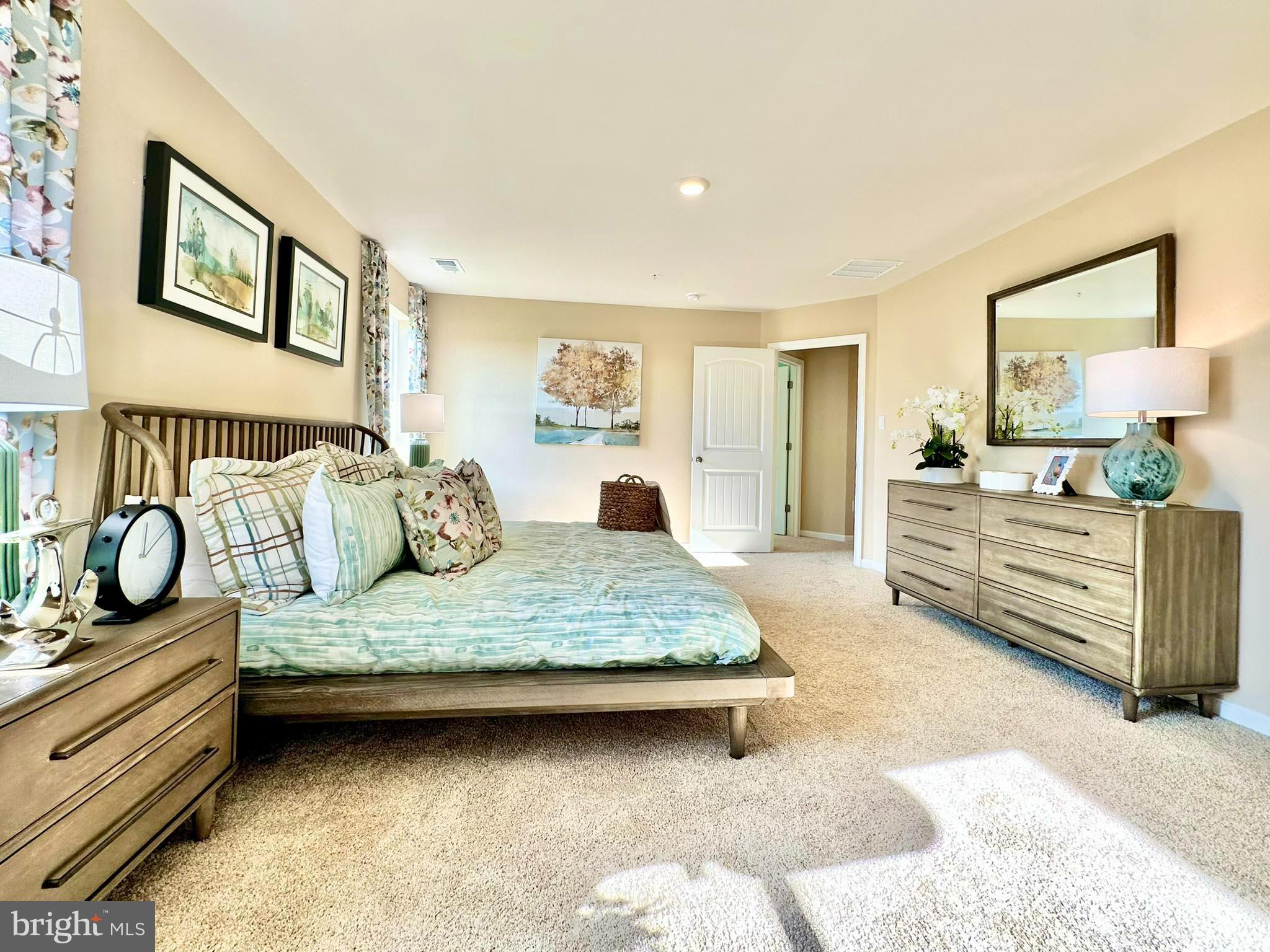 384 ROBBINS FARM ROAD