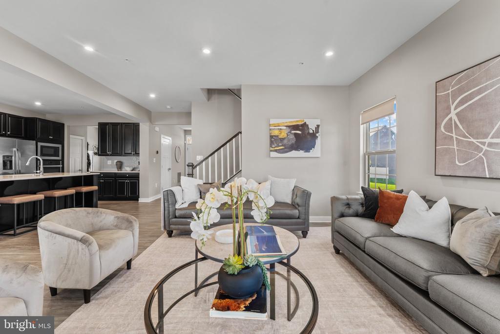 10127 DRESSAGE DRIVE