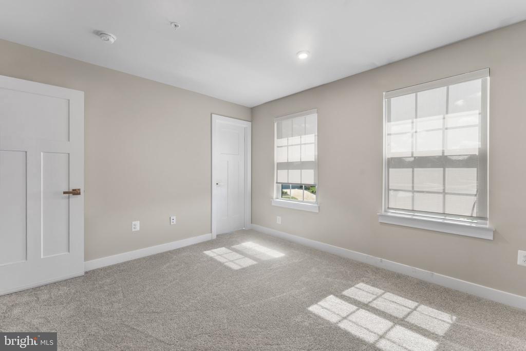 10127 DRESSAGE DRIVE