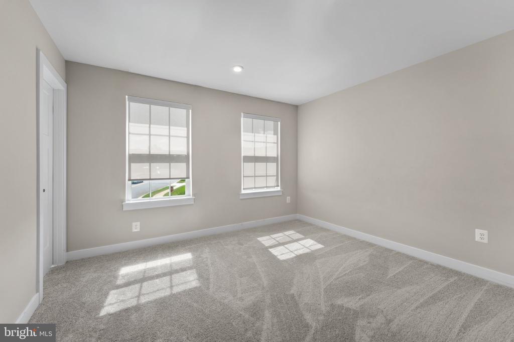 10127 DRESSAGE DRIVE
