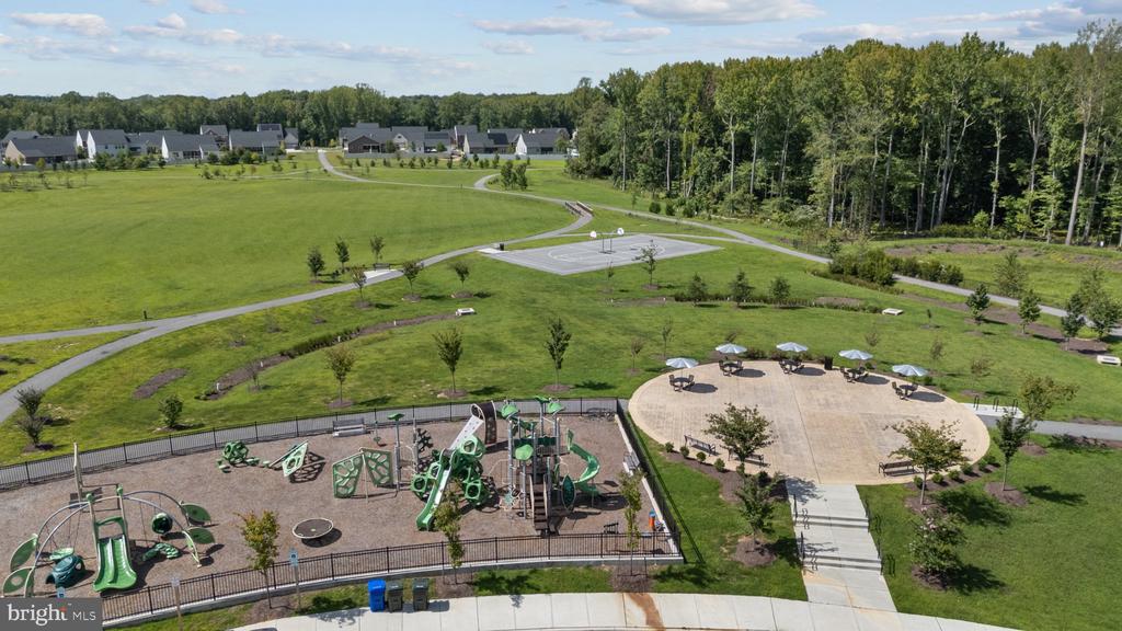 10127 DRESSAGE DRIVE
