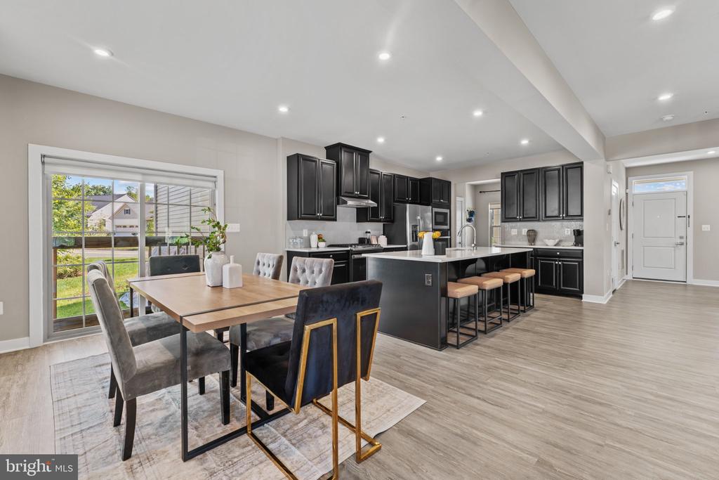 10127 DRESSAGE DRIVE