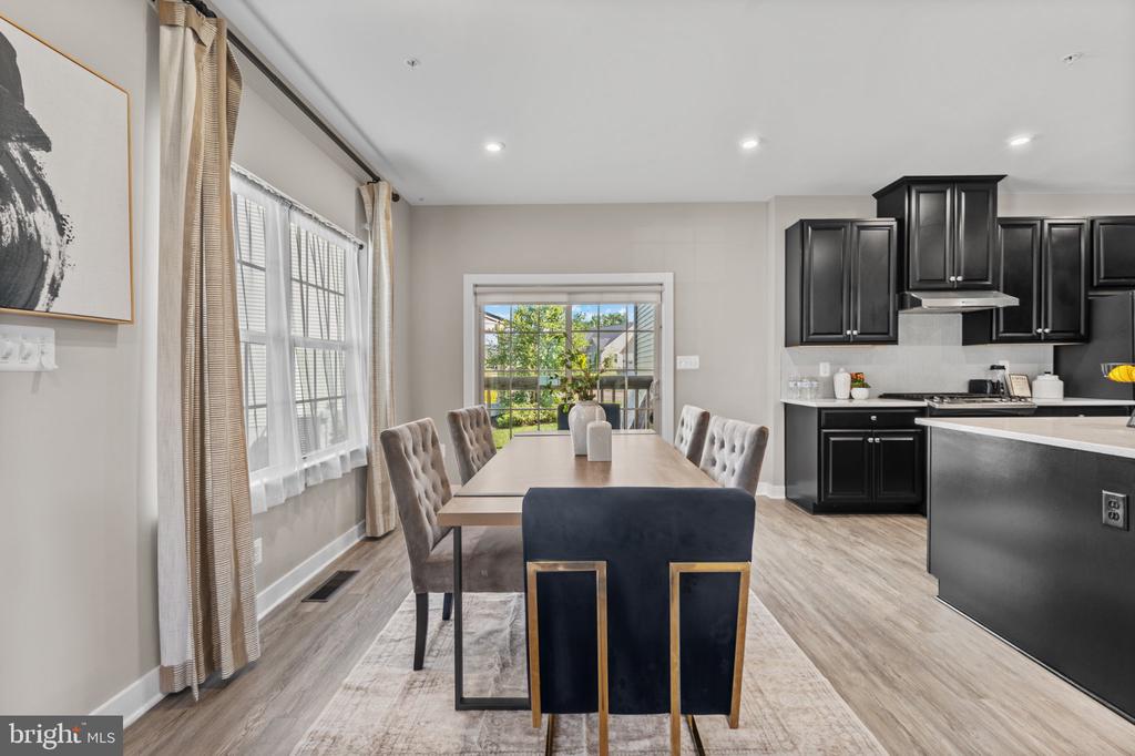 10127 DRESSAGE DRIVE