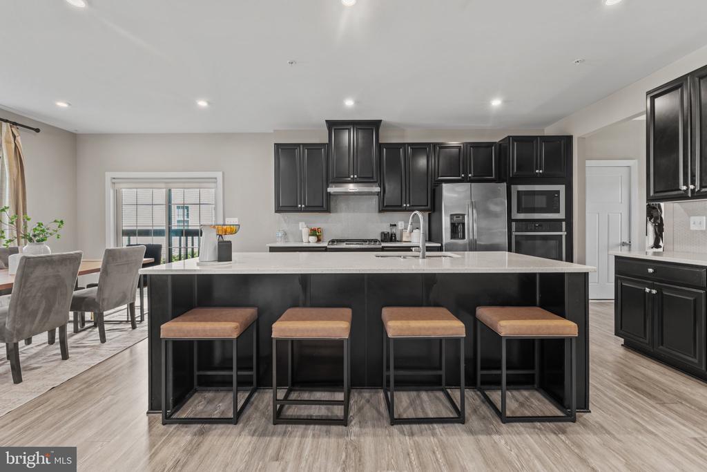 10127 DRESSAGE DRIVE