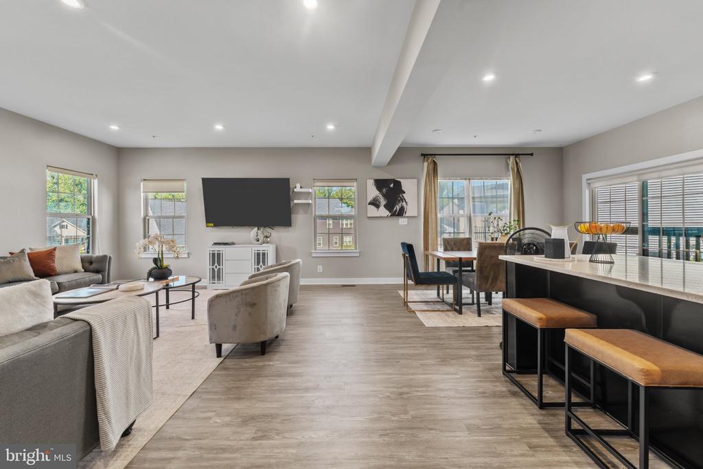 10127 DRESSAGE DRIVE