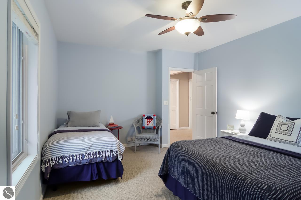 6660 SE Torch Lake Drive