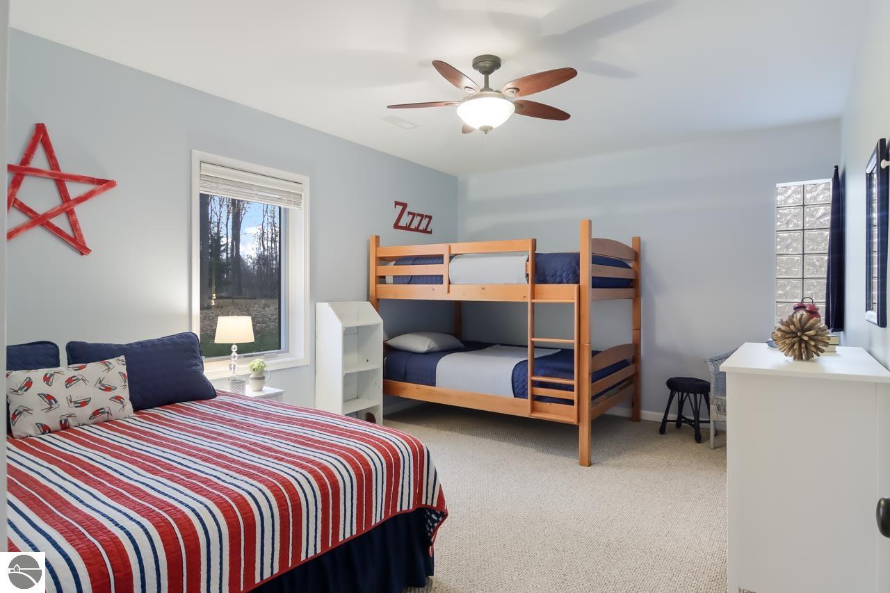 6660 SE Torch Lake Drive