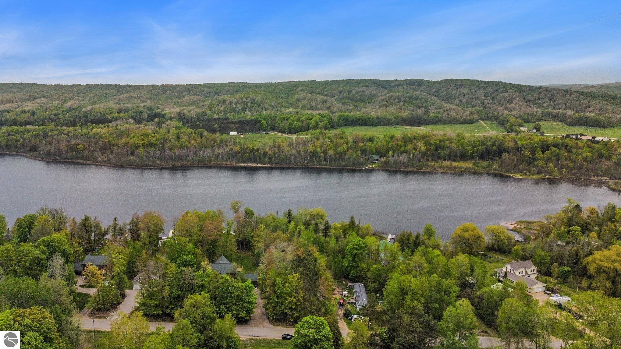 2342 Six Mile Lake Road