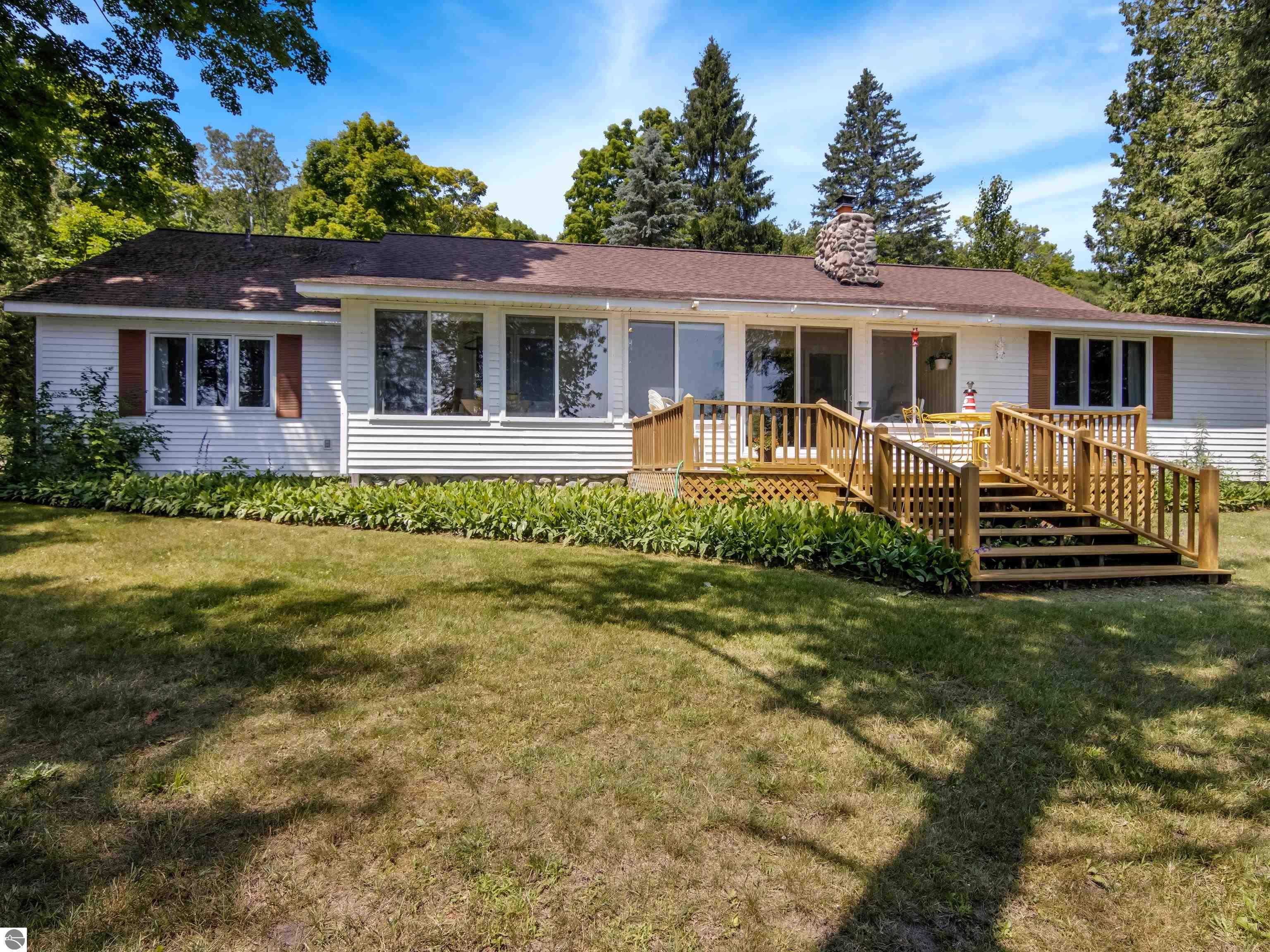5711 Cottage Drive