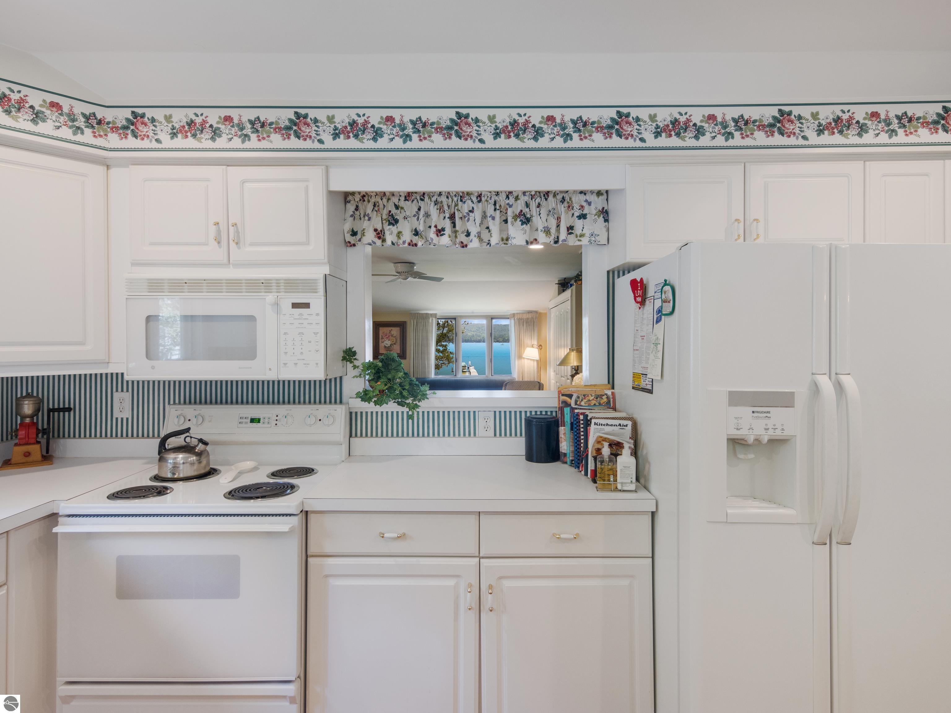 5711 Cottage Drive
