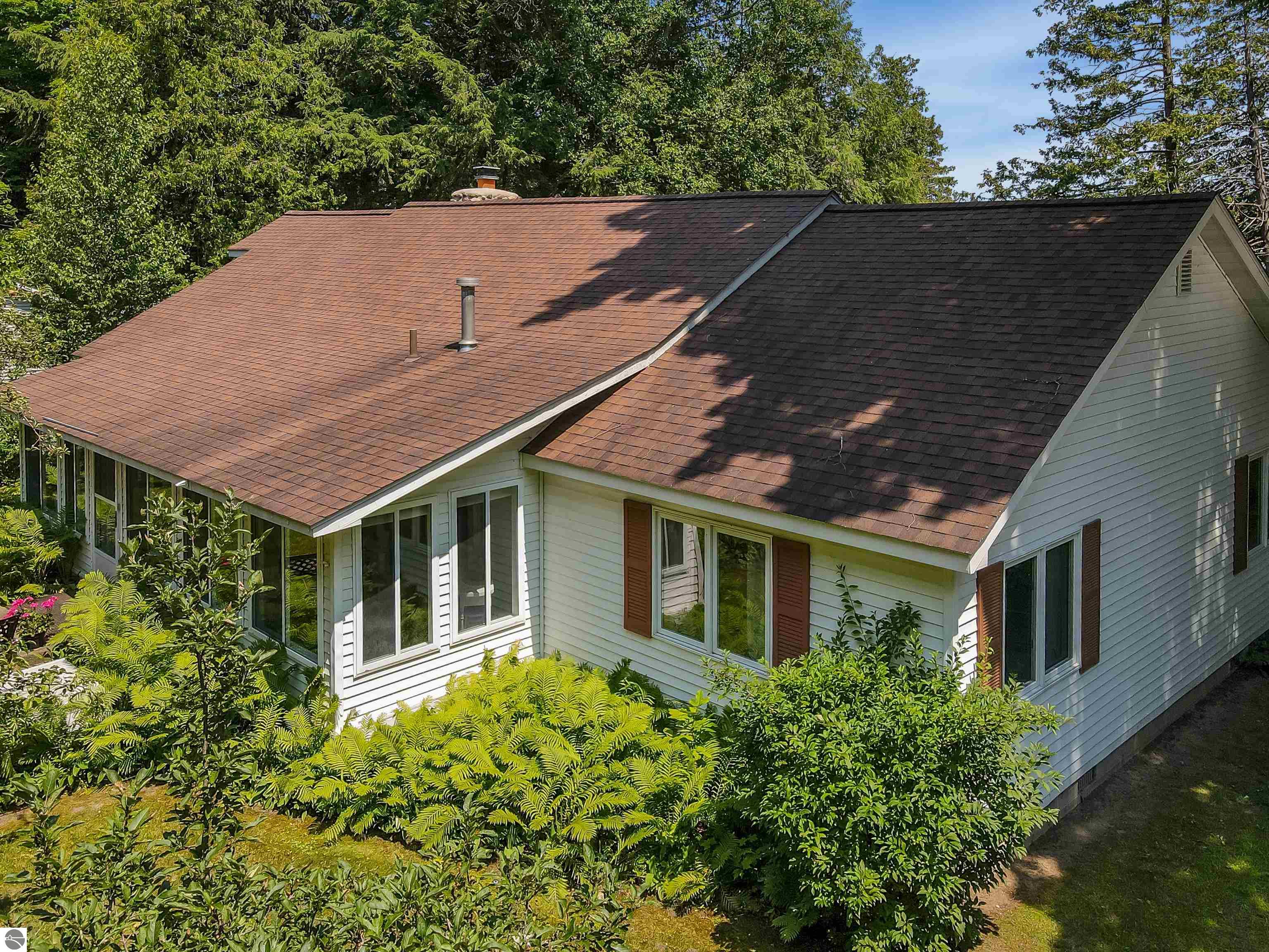 5711 Cottage Drive