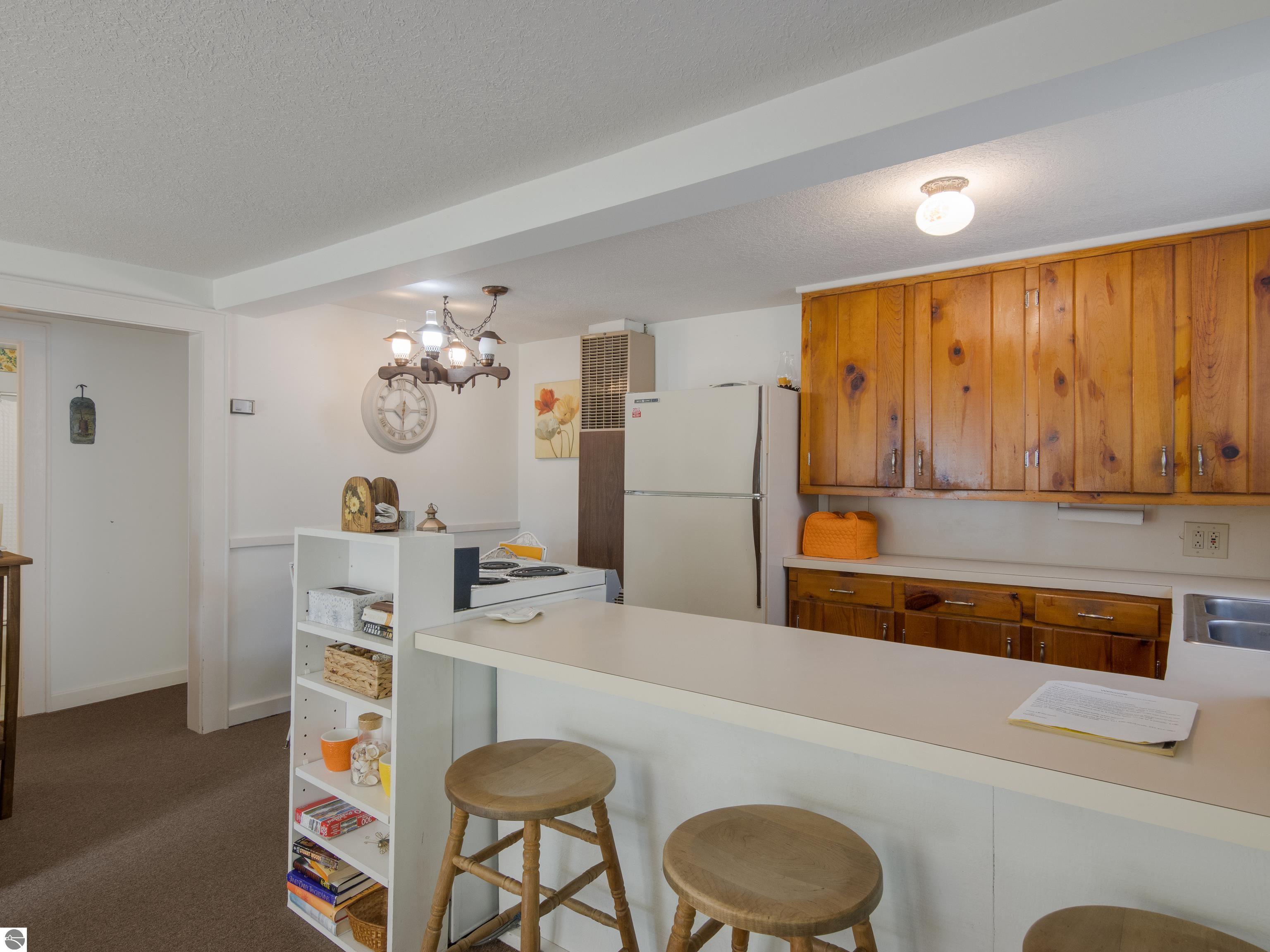5711 Cottage Drive