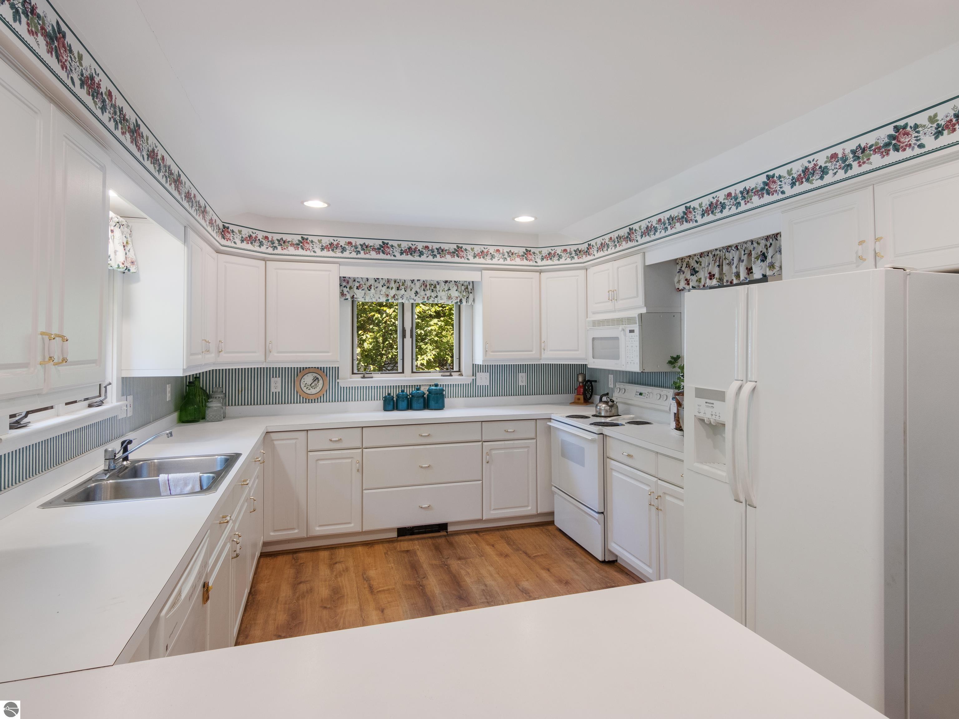 5711 Cottage Drive