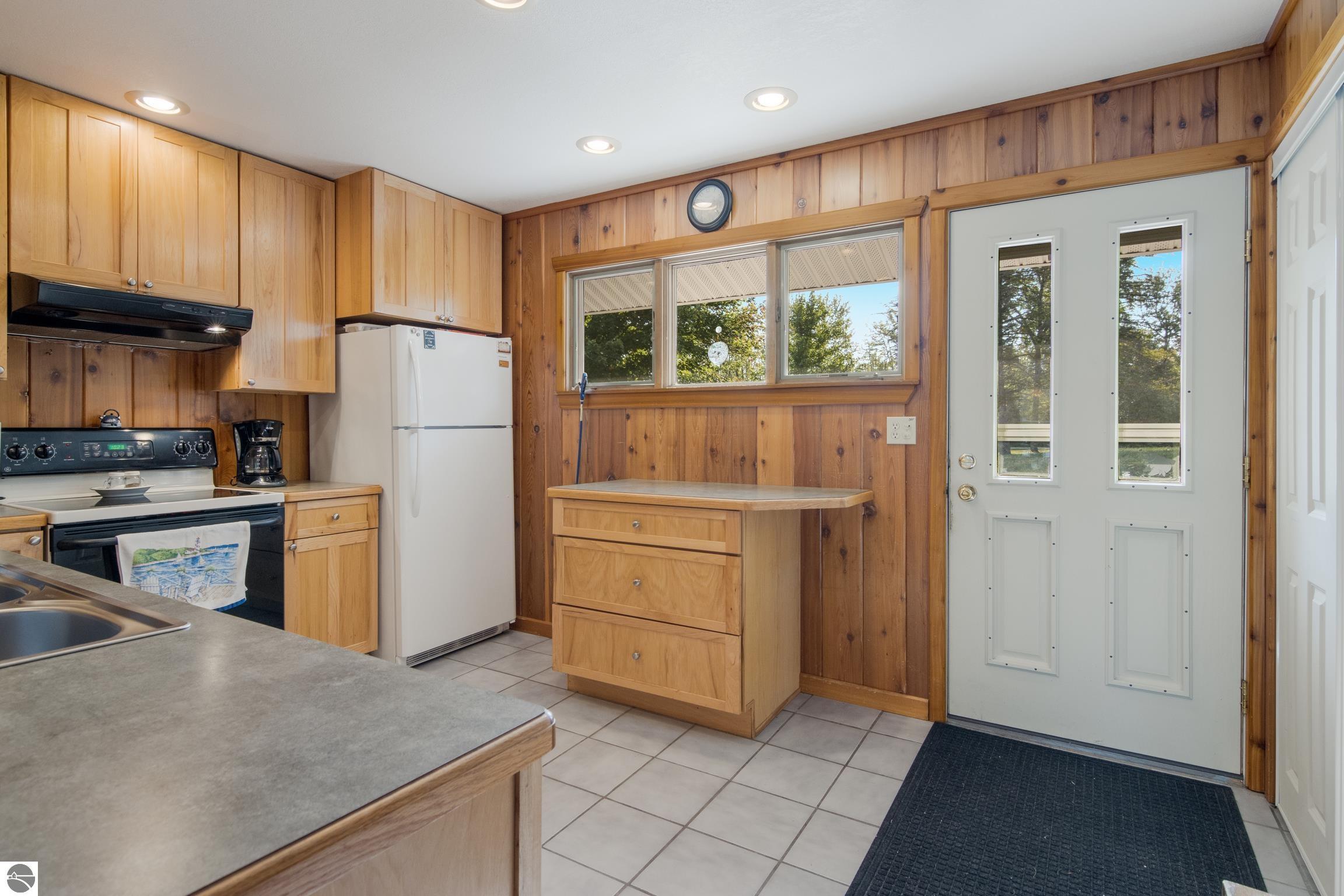 2080 Walleye Lane