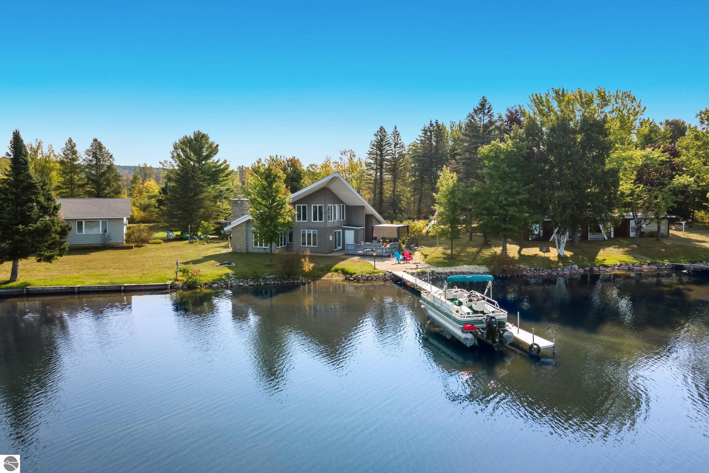 2080 Walleye Lane