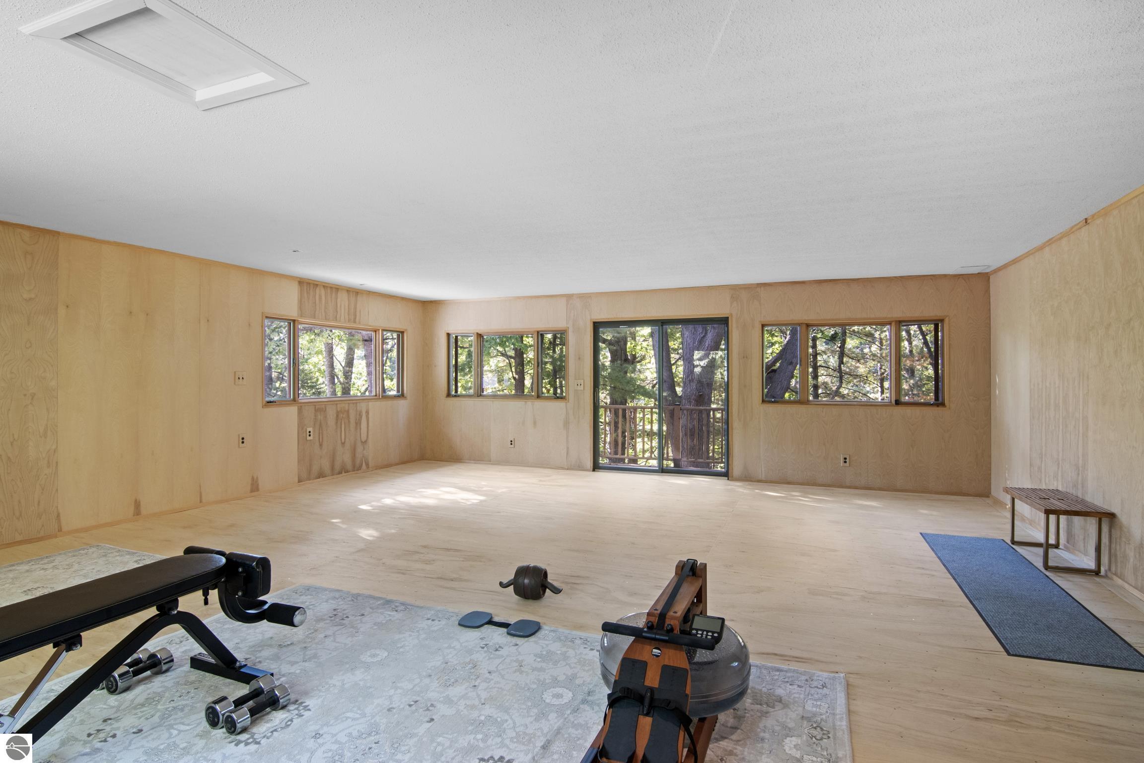 2177 E Timberlane Drive