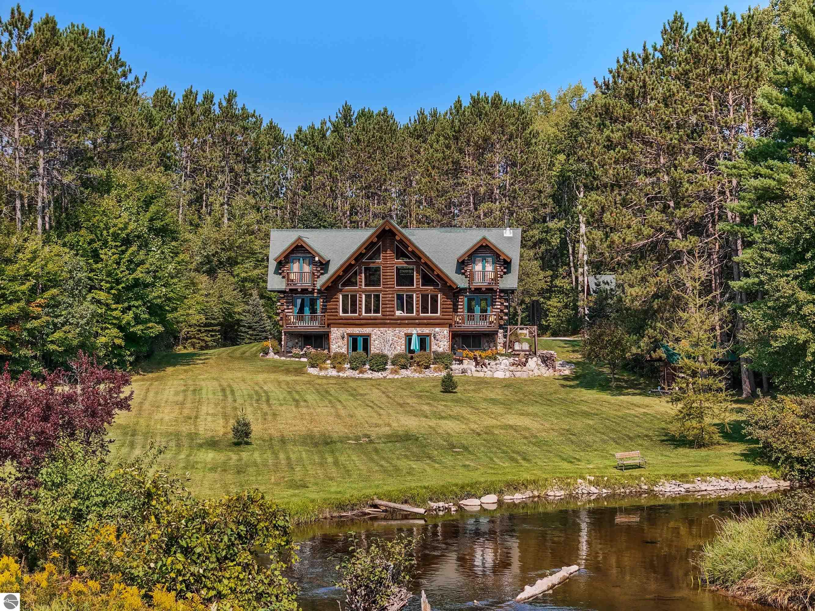 3900 E Meyering Road, McBain