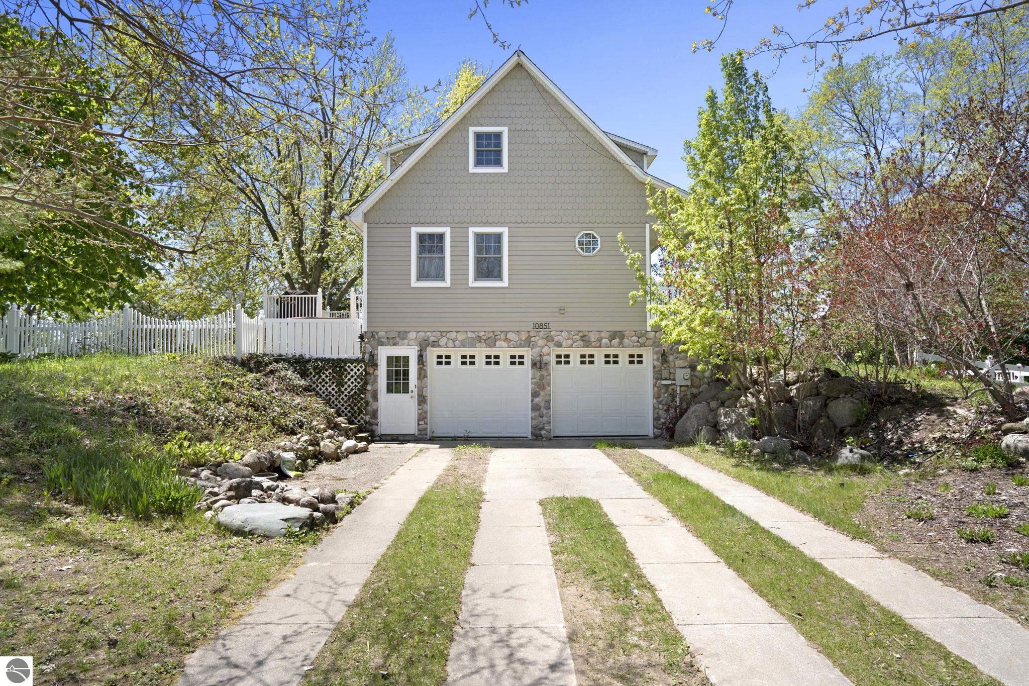 10851 Atwood Road