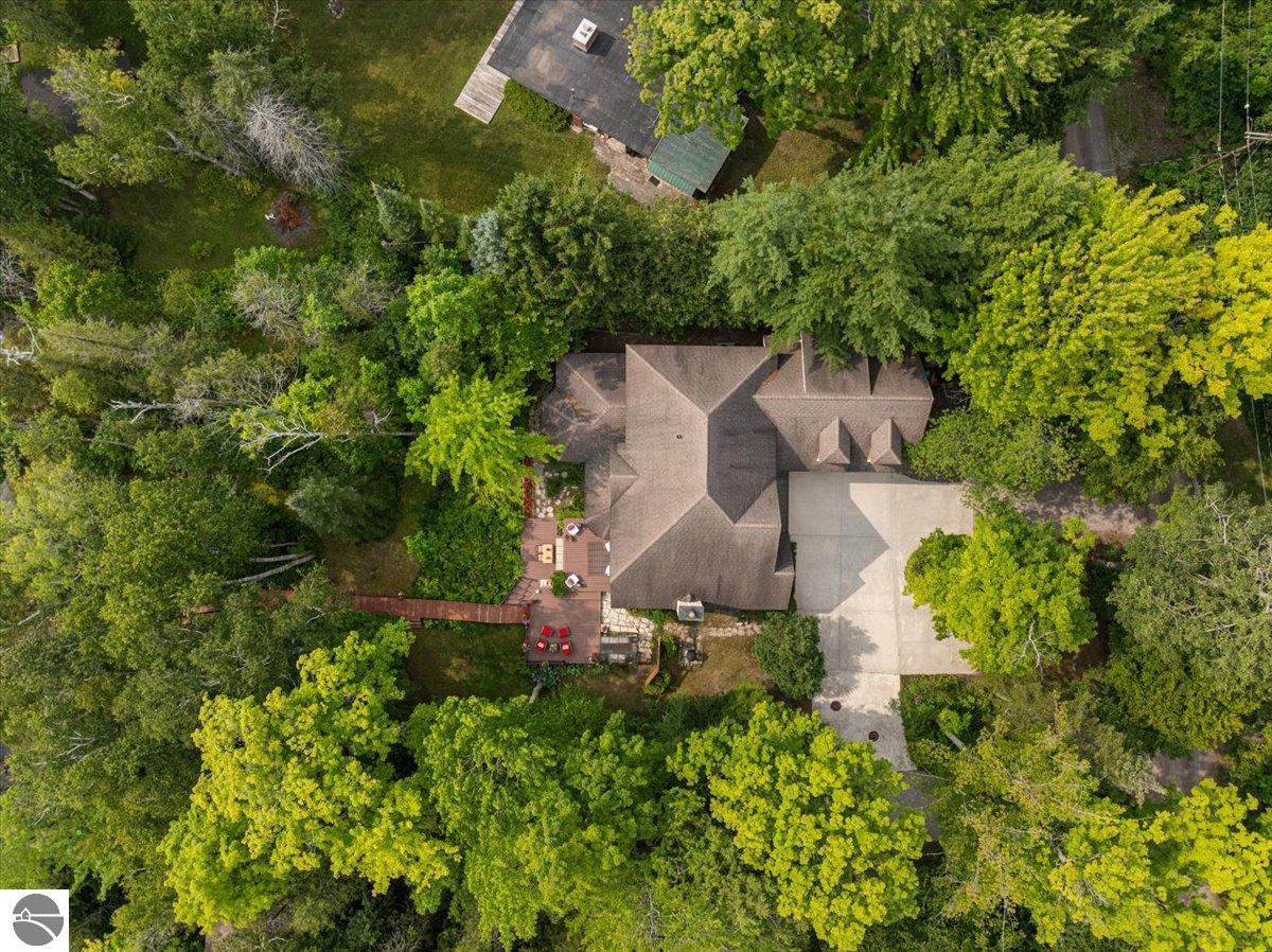 407 N Twin Pines Drive