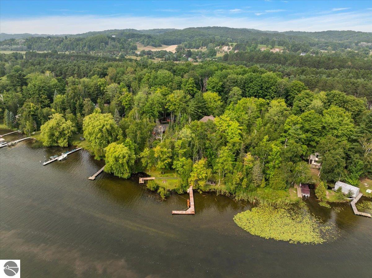 407 N Twin Pines Drive