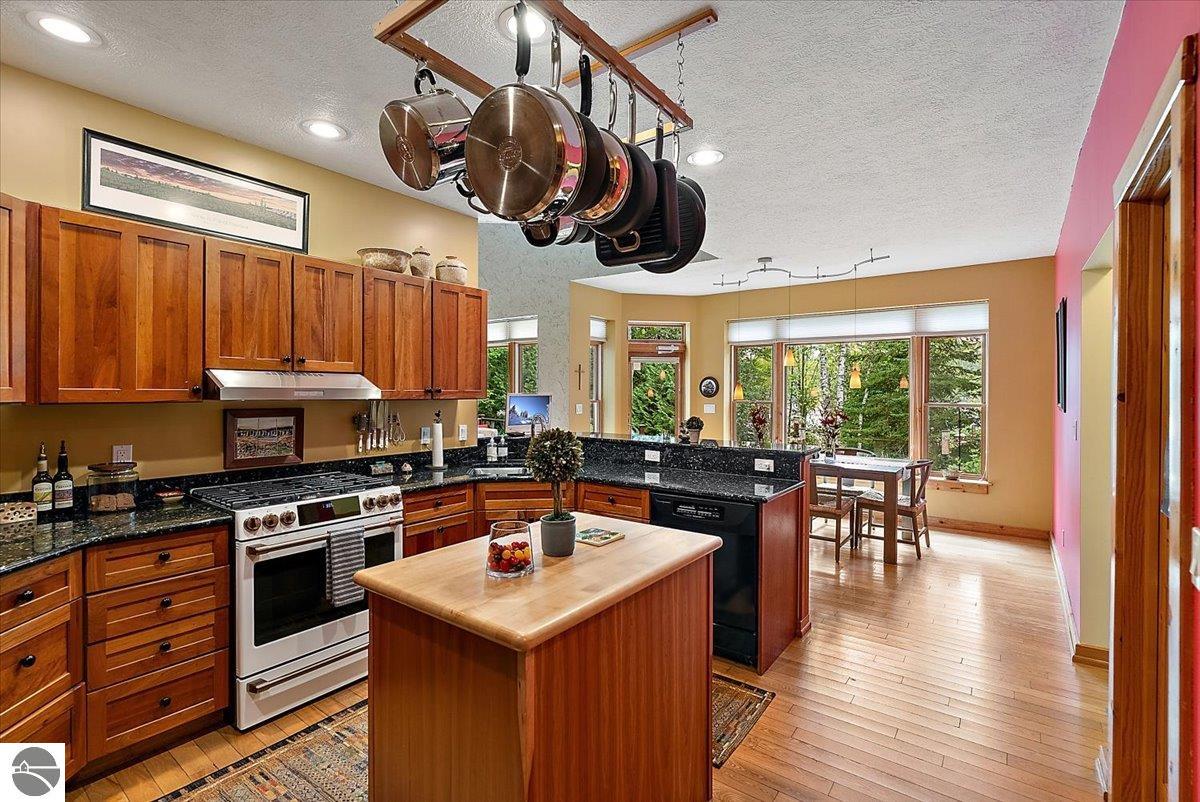 407 N Twin Pines Drive