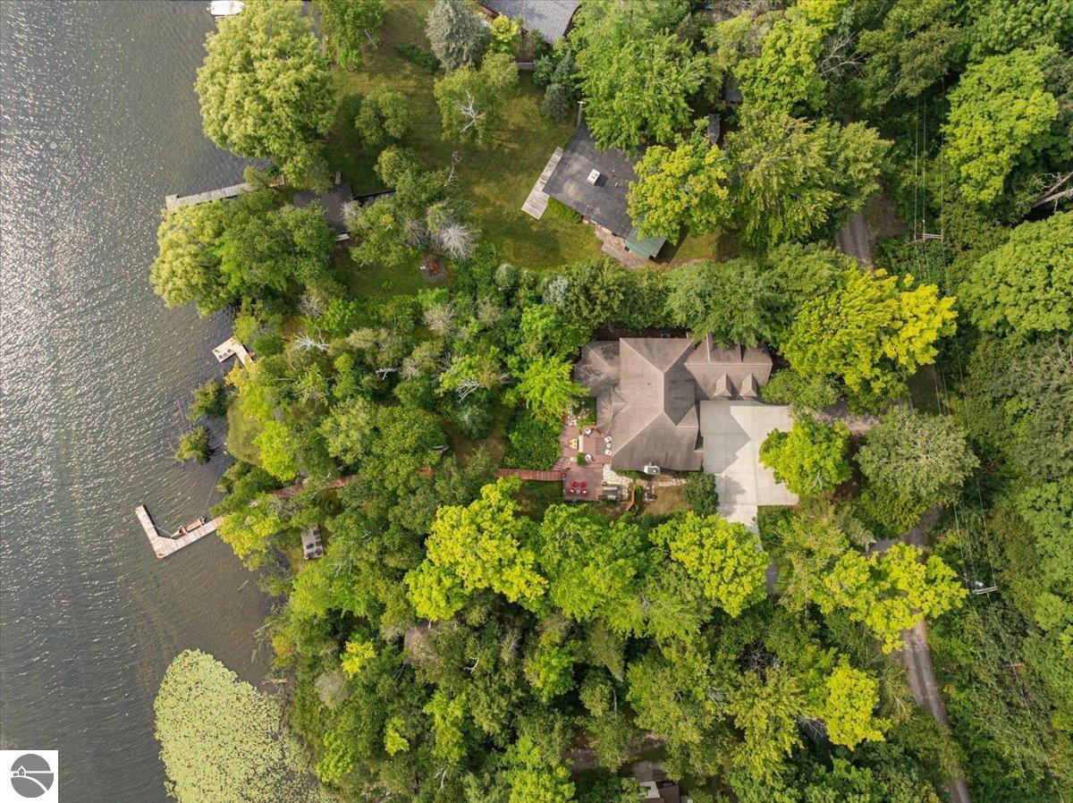 407 N Twin Pines Drive