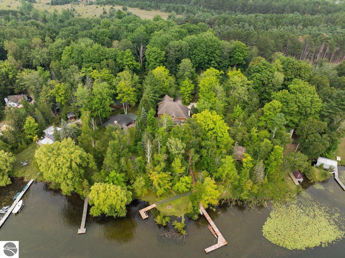 407 N Twin Pines Drive