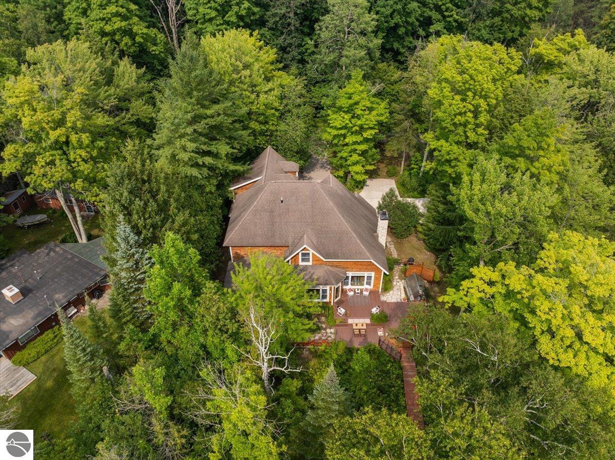 407 N Twin Pines Drive