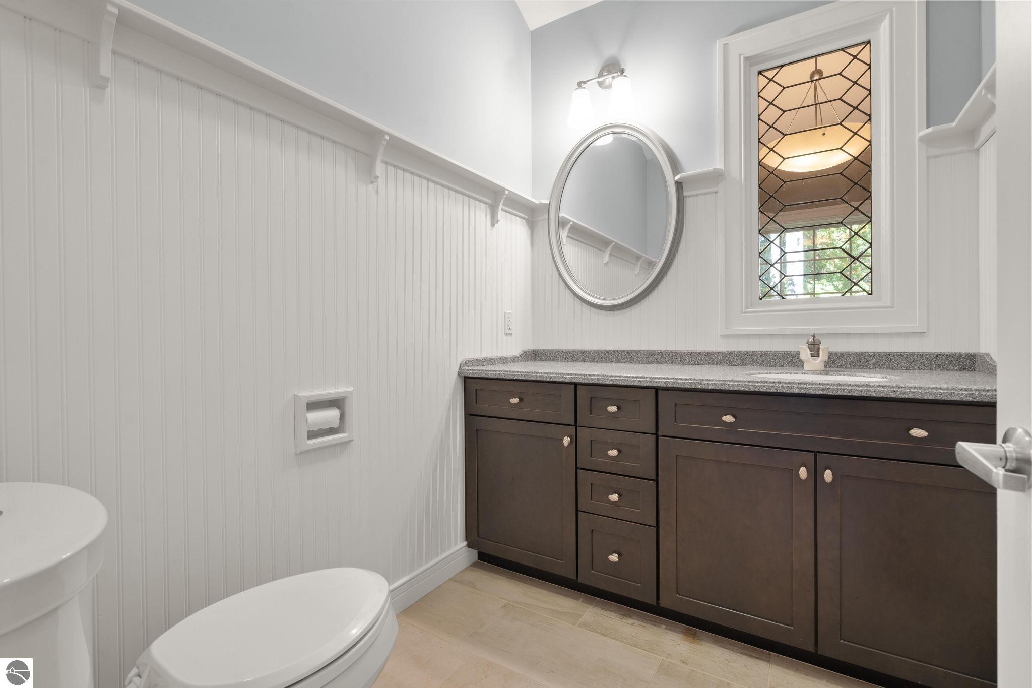 4903 Lake Shore Drive