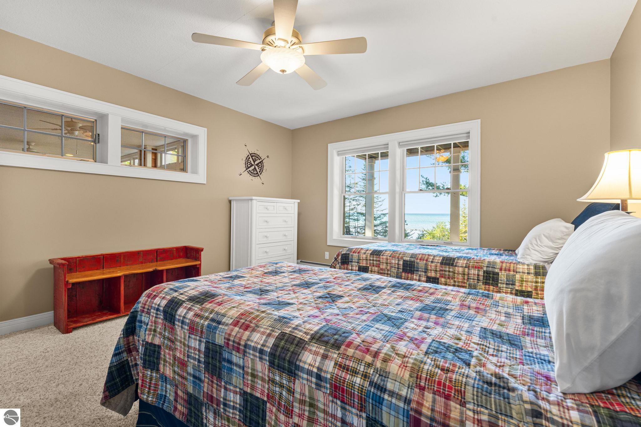 4903 Lake Shore Drive