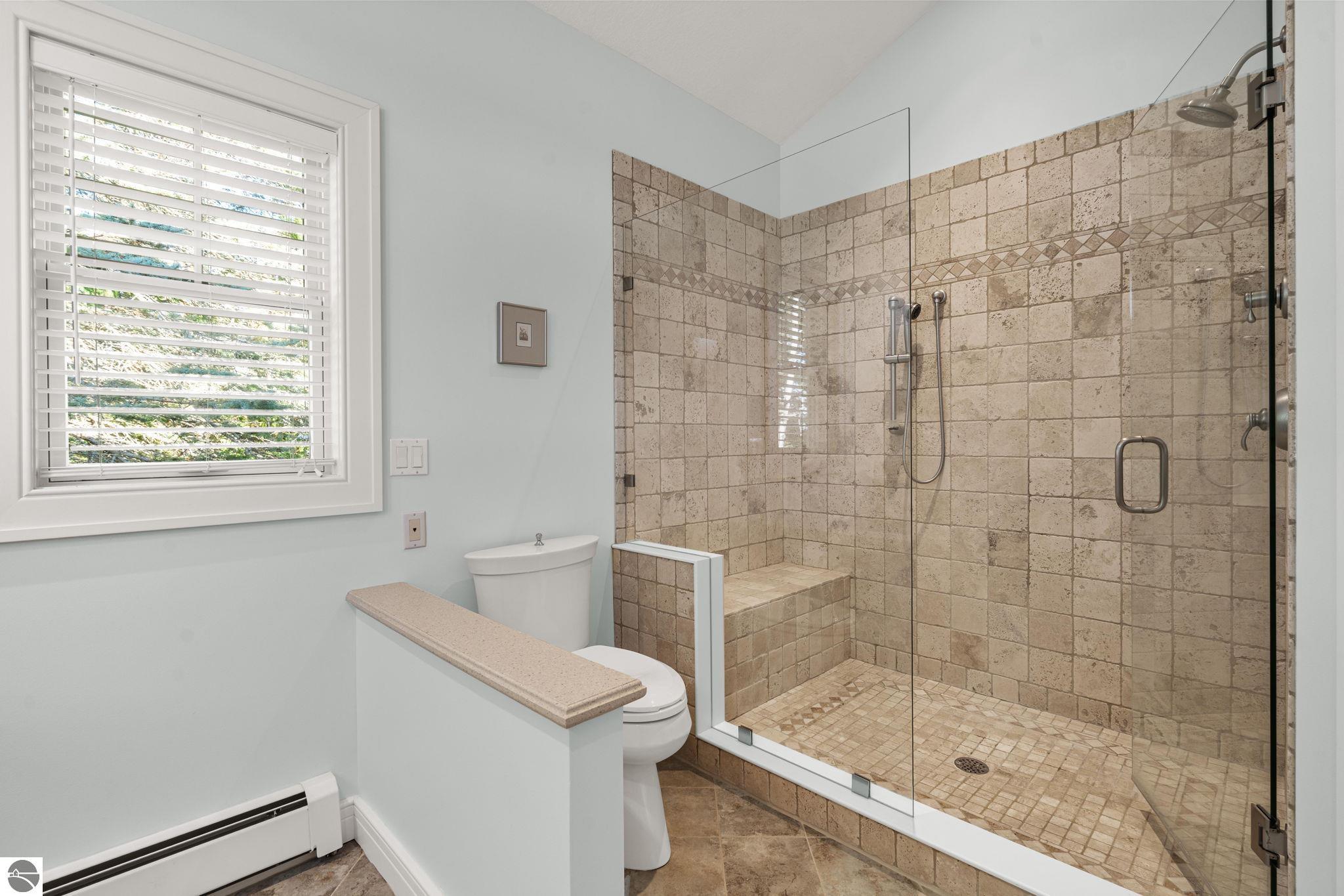 4903 Lake Shore Drive