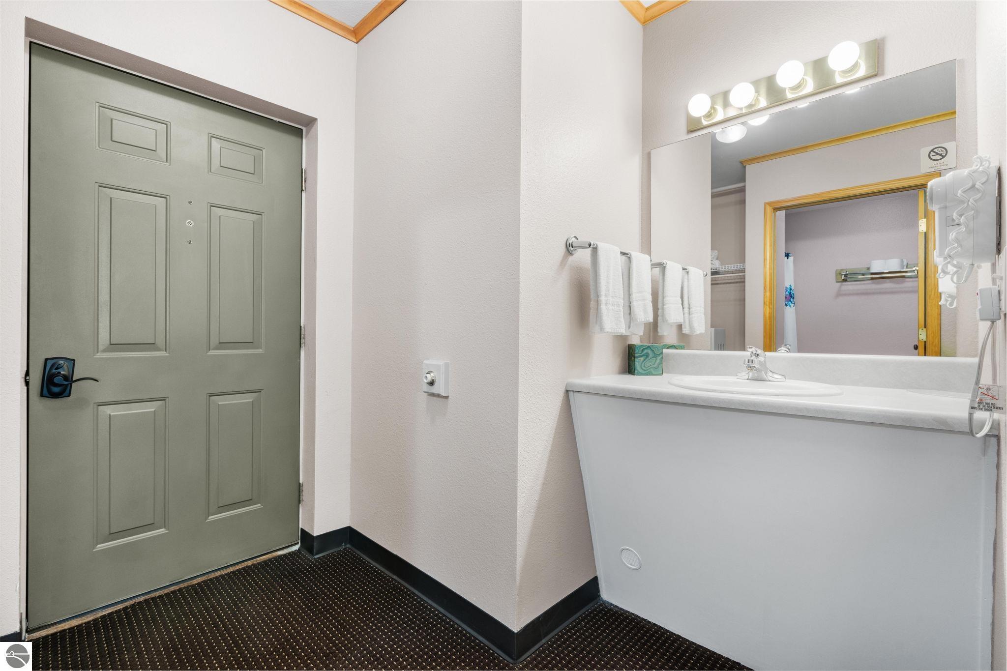 12800 & 12862 Cherry Avenue