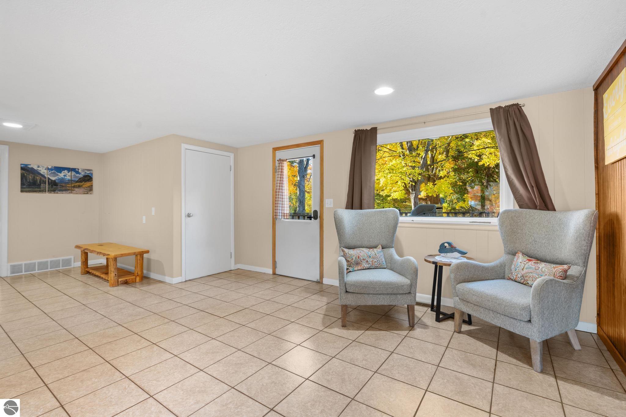 12800 & 12862 Cherry Avenue